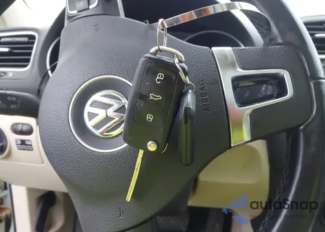 2011 Volkswagen Jetta Sportwagen 2.0L Tdi from USA, damaged, VIN 3VWPL7AJ9BM694190